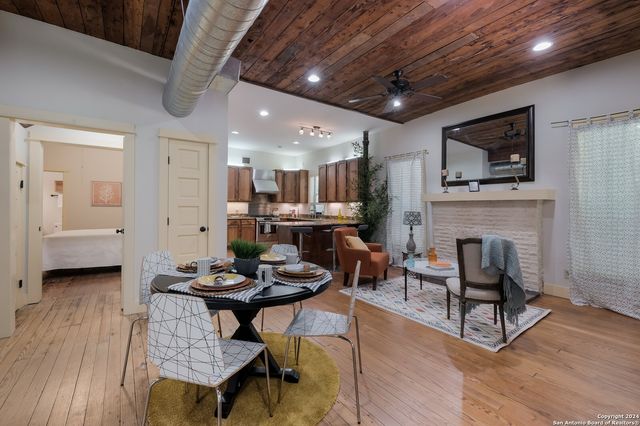 215 Ira Ave Apt 1, San Antonio, TX 78209