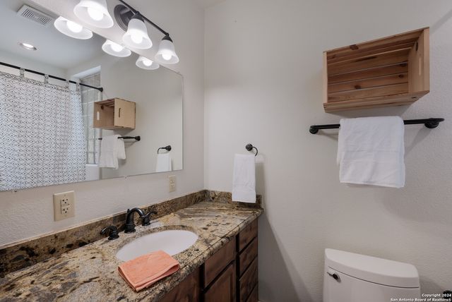 215 Ira Ave Apt 1, San Antonio, TX 78209