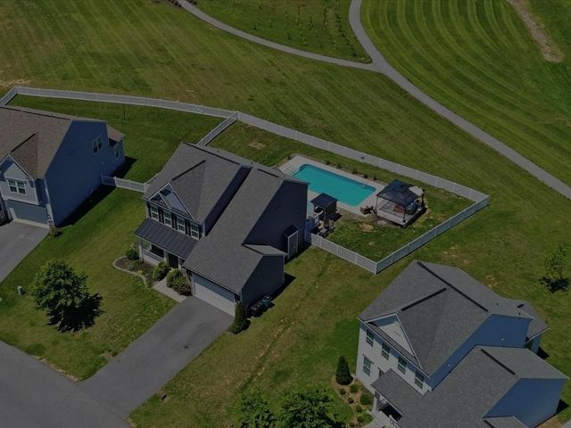 9354 DRUMMAN DR, Hagerstown, MD 21740