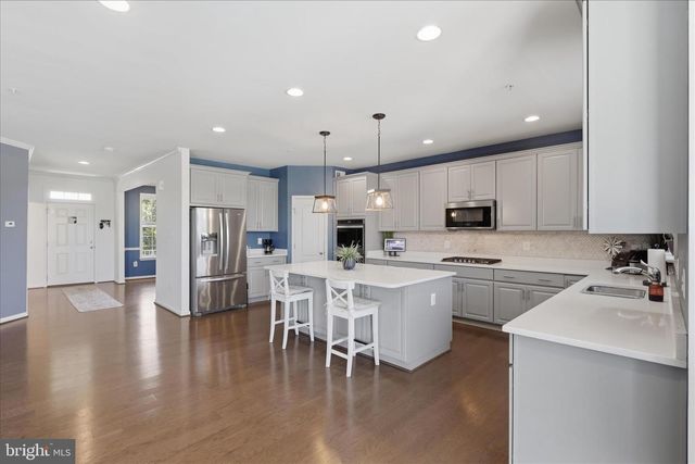 9354 DRUMMAN DR, Hagerstown, MD 21740