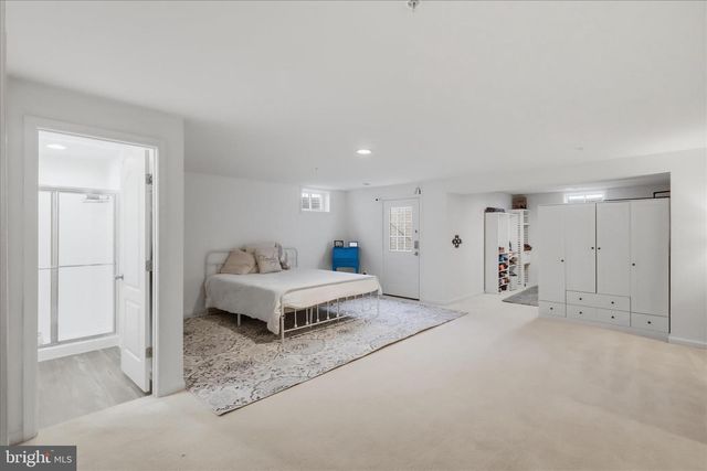 9354 DRUMMAN DR, Hagerstown, MD 21740