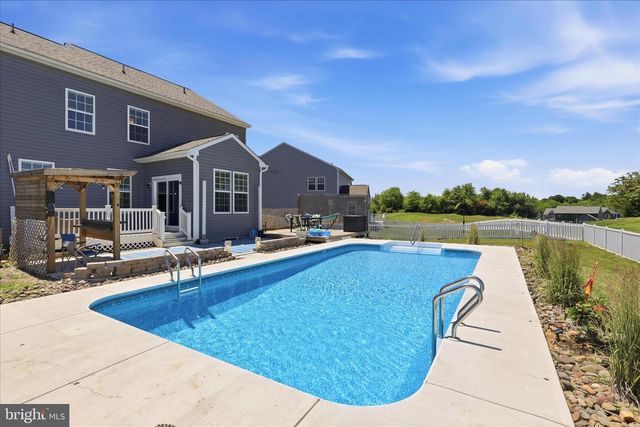 9354 DRUMMAN DR, Hagerstown, MD 21740