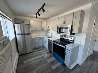 181 School 5, Waltham, MA 02451