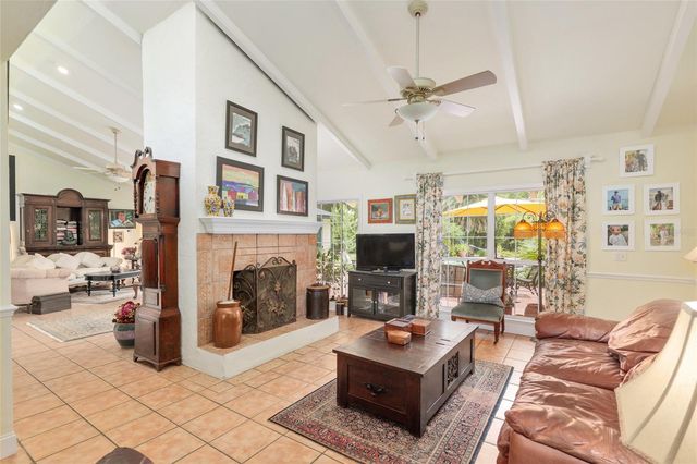 12832 SW 14TH AVENUE, Newberry, FL 32669