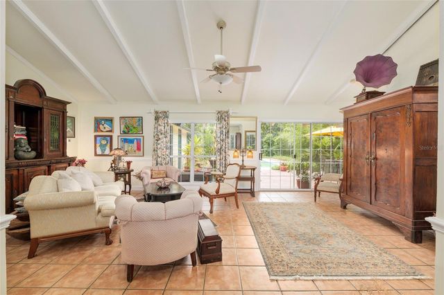 12832 SW 14TH AVENUE, Newberry, FL 32669