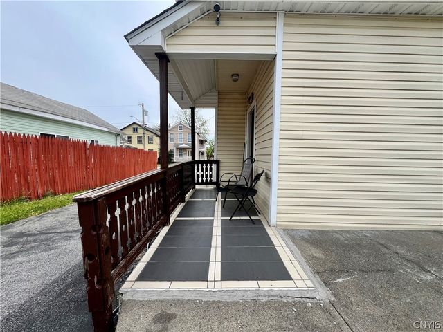 1018 Morris, Utica, NY 13501