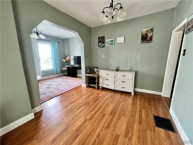 1018 Morris, Utica, NY 13501