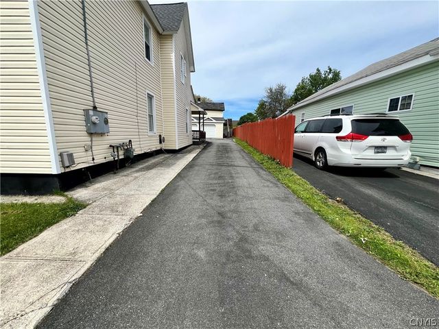 1018 Morris, Utica, NY 13501