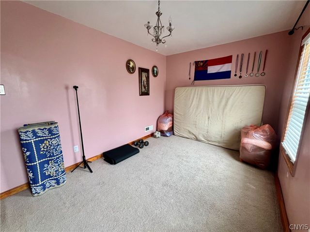 1018 Morris, Utica, NY 13501