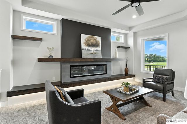 11113 S 98th Street, Papillion, NE 68046