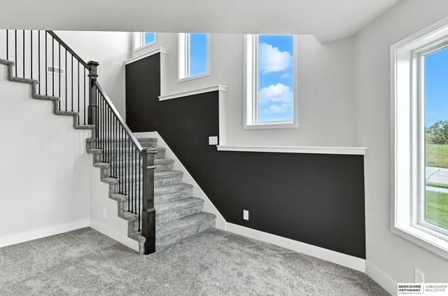 11113 S 98th Street, Papillion, NE 68046