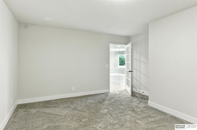 11113 S 98th Street, Papillion, NE 68046