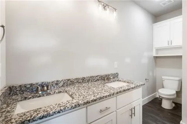 2172 W Million Lane, Fayetteville, AR 72704