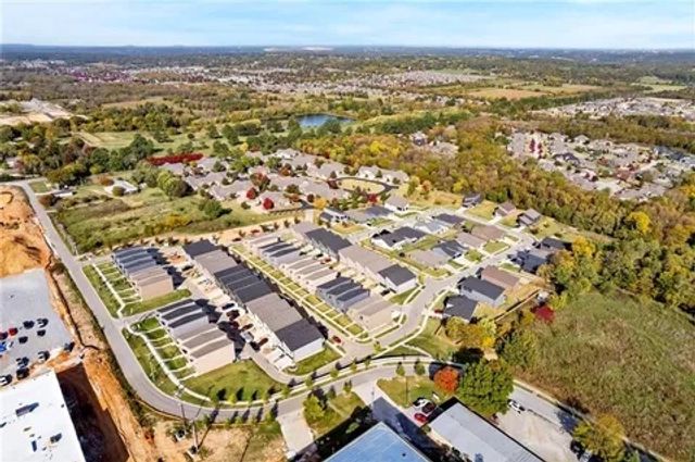 2172 W Million Lane, Fayetteville, AR 72704