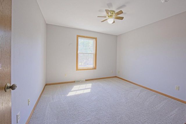 927 Lone Tree Lane, Prairie Du Sac, WI 53578