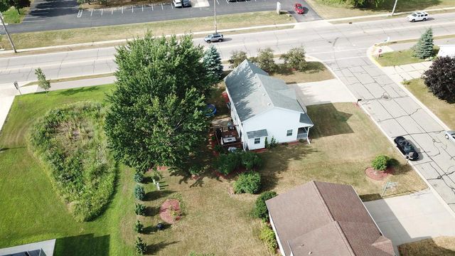 927 Lone Tree Lane, Prairie Du Sac, WI 53578