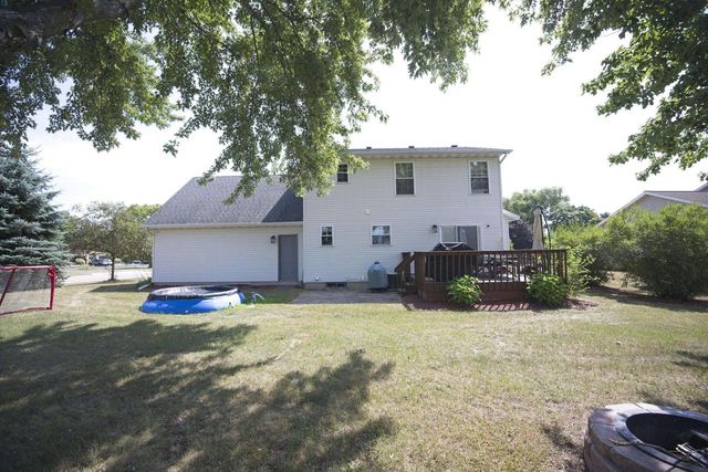 927 Lone Tree Lane, Prairie Du Sac, WI 53578