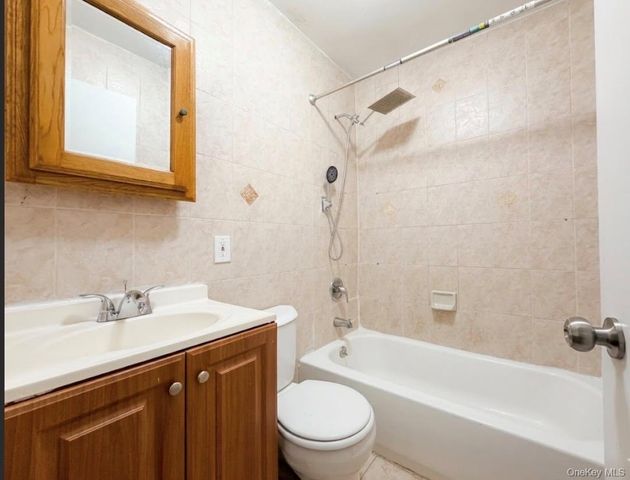 1189 Grant Avenue 3, Bronx, NY 10456