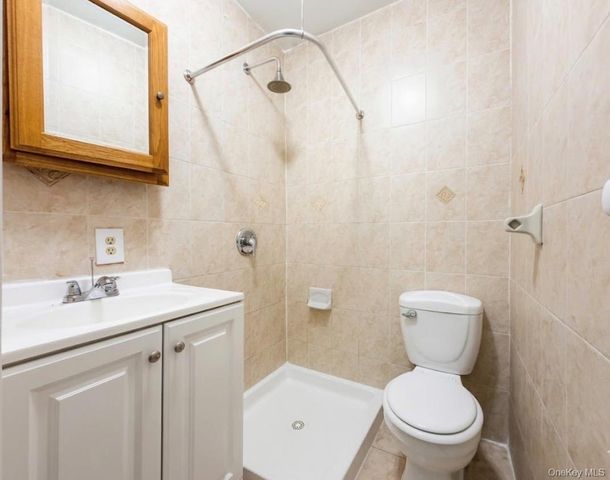 1189 Grant Avenue 3, Bronx, NY 10456