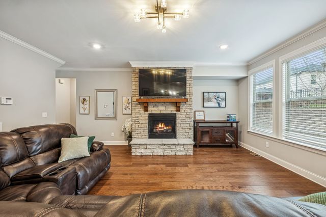 1709 Alayna Ct, Nashville, TN 37221