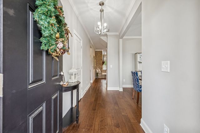 1709 Alayna Ct, Nashville, TN 37221