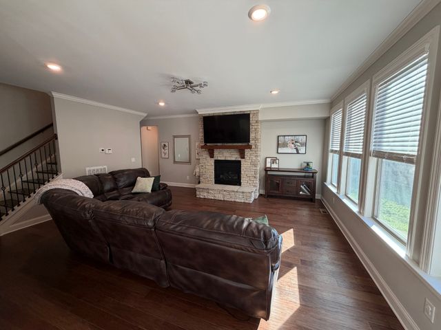 1709 Alayna Ct, Nashville, TN 37221