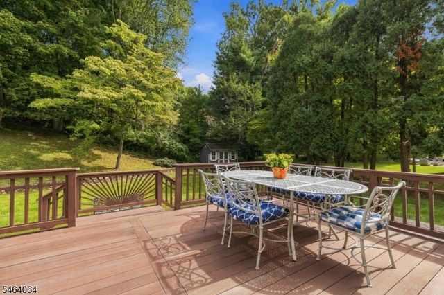 7 Bromleigh Way, Morris Twp., NJ 07950
