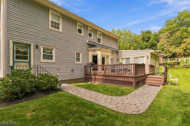 7 Bromleigh Way, Morris Twp., NJ 07950