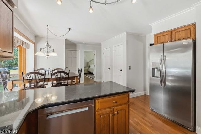 7 Bromleigh Way, Morris Twp., NJ 07950