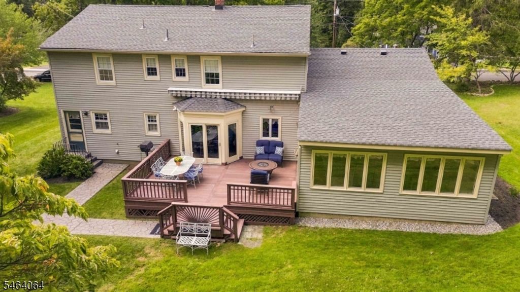 7 Bromleigh Way, Morris Twp., NJ 07950 — photo 2