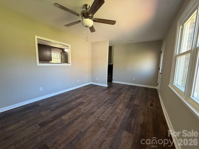 3730 Sedgefield Drive, Conover, NC 28613