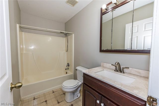 3800 Grace Drive, Kent, OH 44240