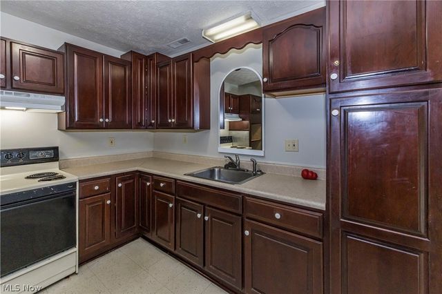 3800 Grace Drive, Kent, OH 44240