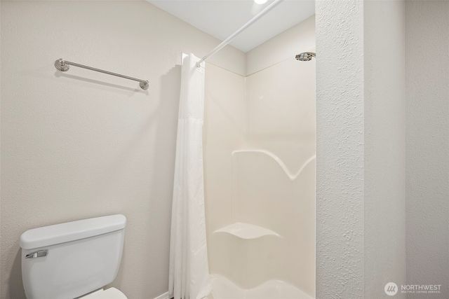 30022 6th Avenue SW, Federal Way, WA 98023