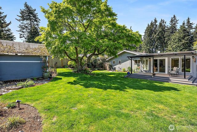 30022 6th Avenue SW, Federal Way, WA 98023