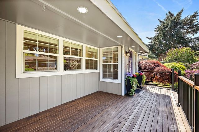 30022 6th Avenue SW, Federal Way, WA 98023