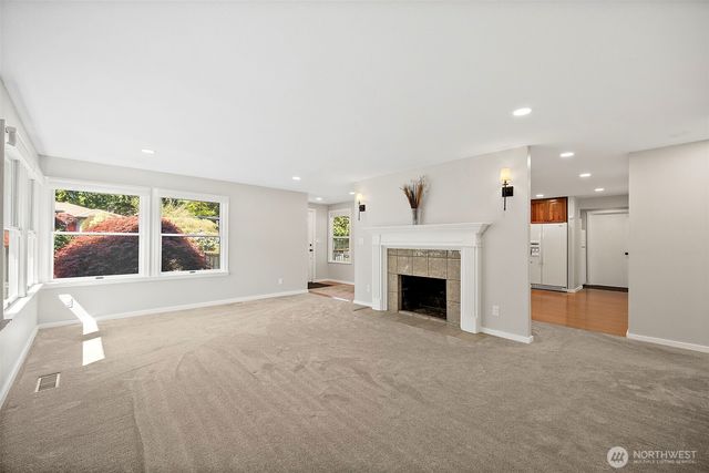 30022 6th Avenue SW, Federal Way, WA 98023