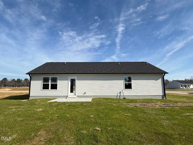 90 Pate Landing Drive, Selma, NC 27576