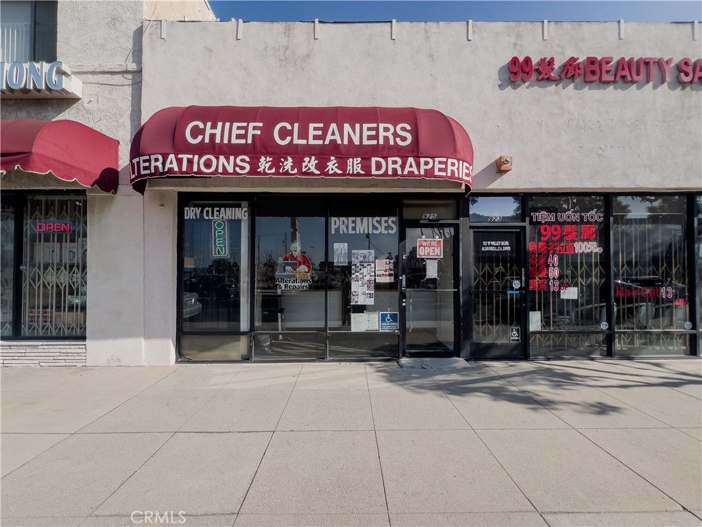 925 W Valley Blvd., Alhambra, CA 91801 — exterior