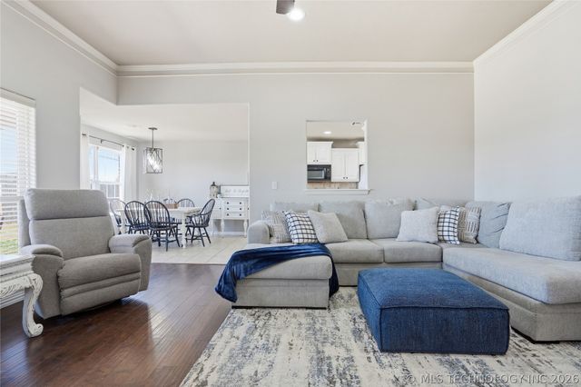 11806 S Primrose Street, Jenks, OK 74037