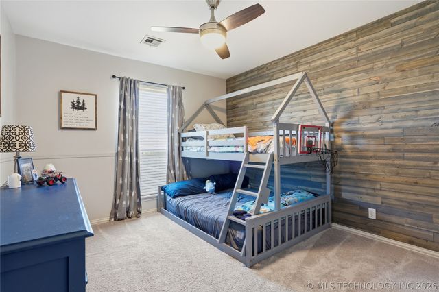 11806 S Primrose Street, Jenks, OK 74037