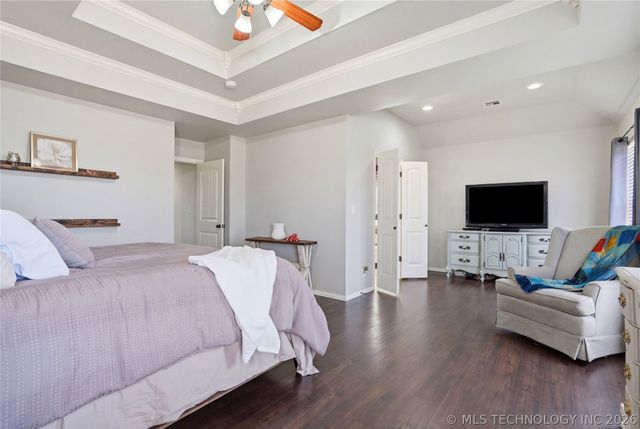 11806 S Primrose Street, Jenks, OK 74037