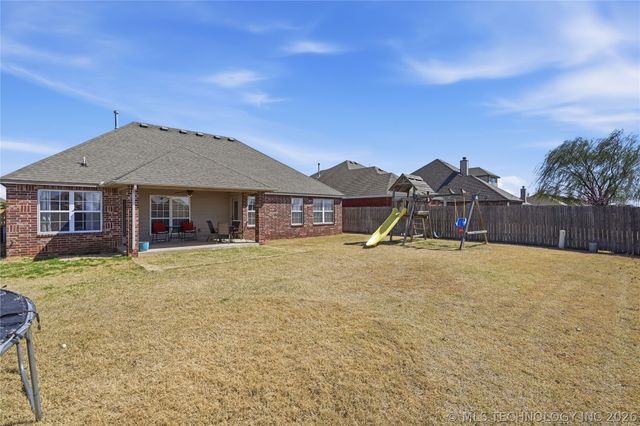 11806 S Primrose Street, Jenks, OK 74037