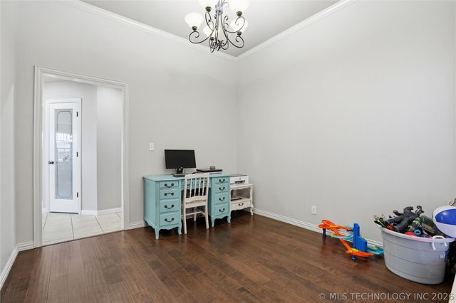 11806 S Primrose Street, Jenks, OK 74037