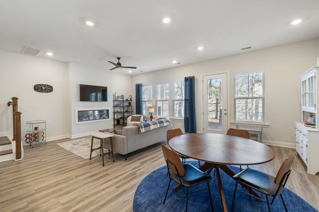 3064 Emma Lane, Mount Pleasant, SC 29466