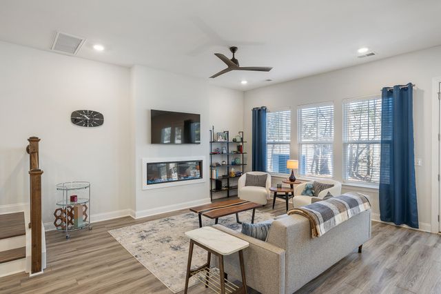 3064 Emma Lane, Mount Pleasant, SC 29466