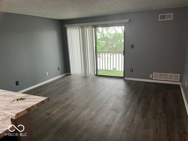 4351 Village Parkway Circle W 7, Indianapolis, IN 46254