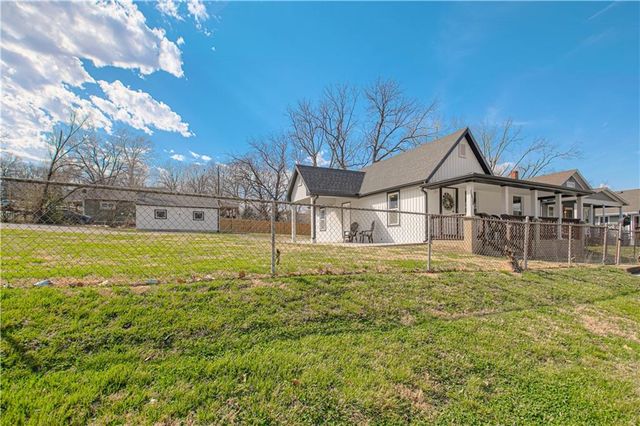 1538 S 40th Street, Kansas City, KS 66106