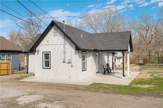 1538 S 40th Street, Kansas City, KS 66106