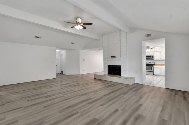 10302 Blue Oak Drive, Houston, TX 77065